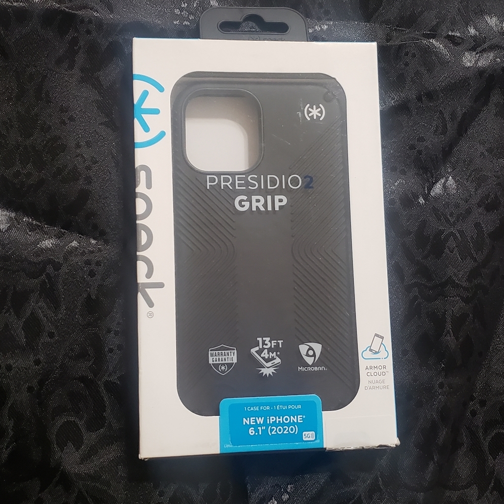 Speck Presidio2  Grip iPHONE 6.1" (2020) NIB - Picture 3 of 10
